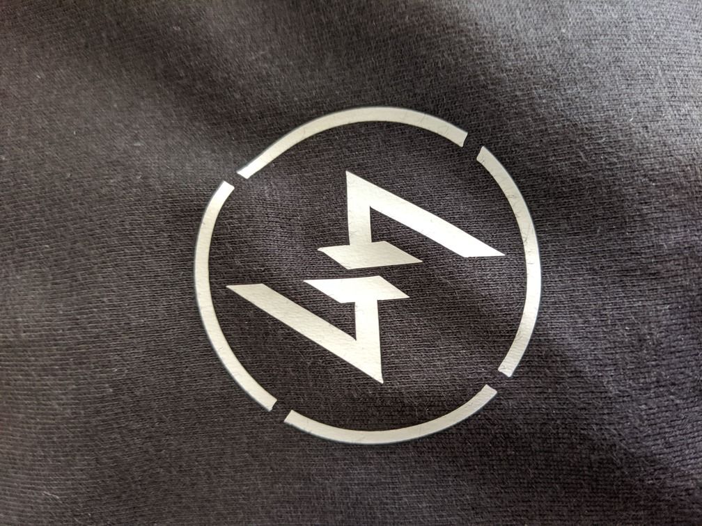 Vierviertel Stoff logo printed in heat transfer vinyl on a black t-shirt – Stoff3 Kassel